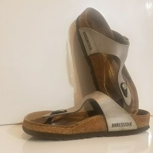 Women's Birkenstock Gizeh Sandels size 36
